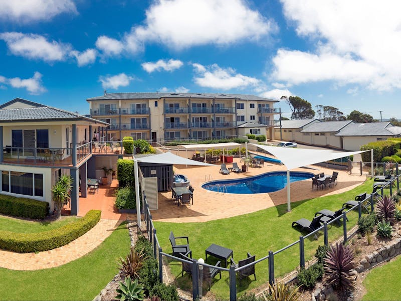 Amooran Oceanside Apartments And Motel Narooma Amooran Oceanside Apartments And Motel Narooma