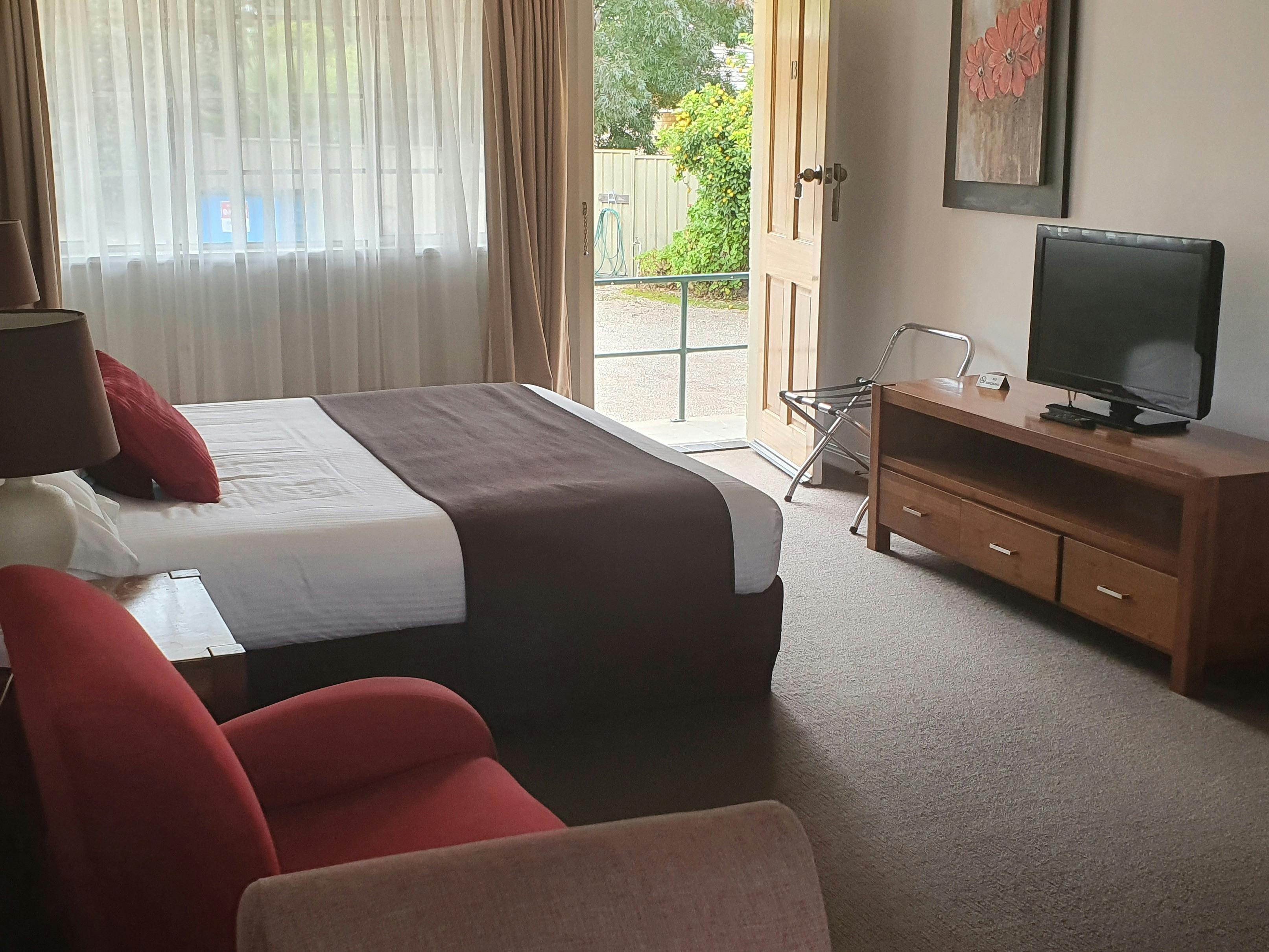 Deluxe King Room