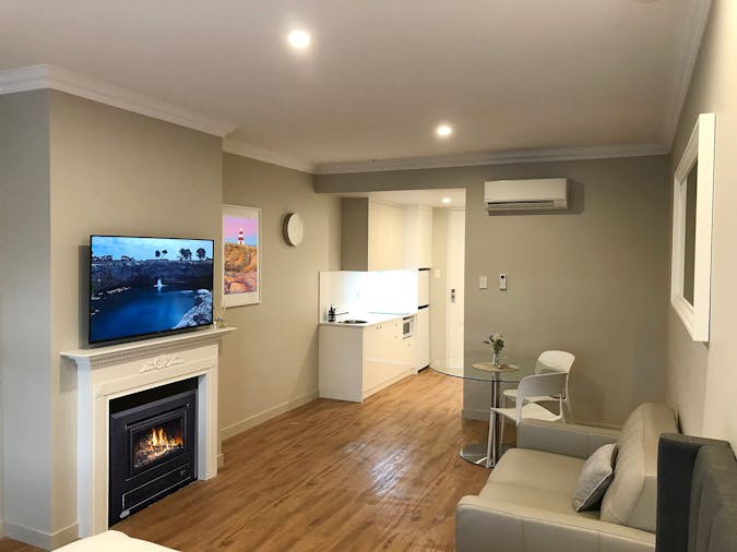 Aloha Studio 2