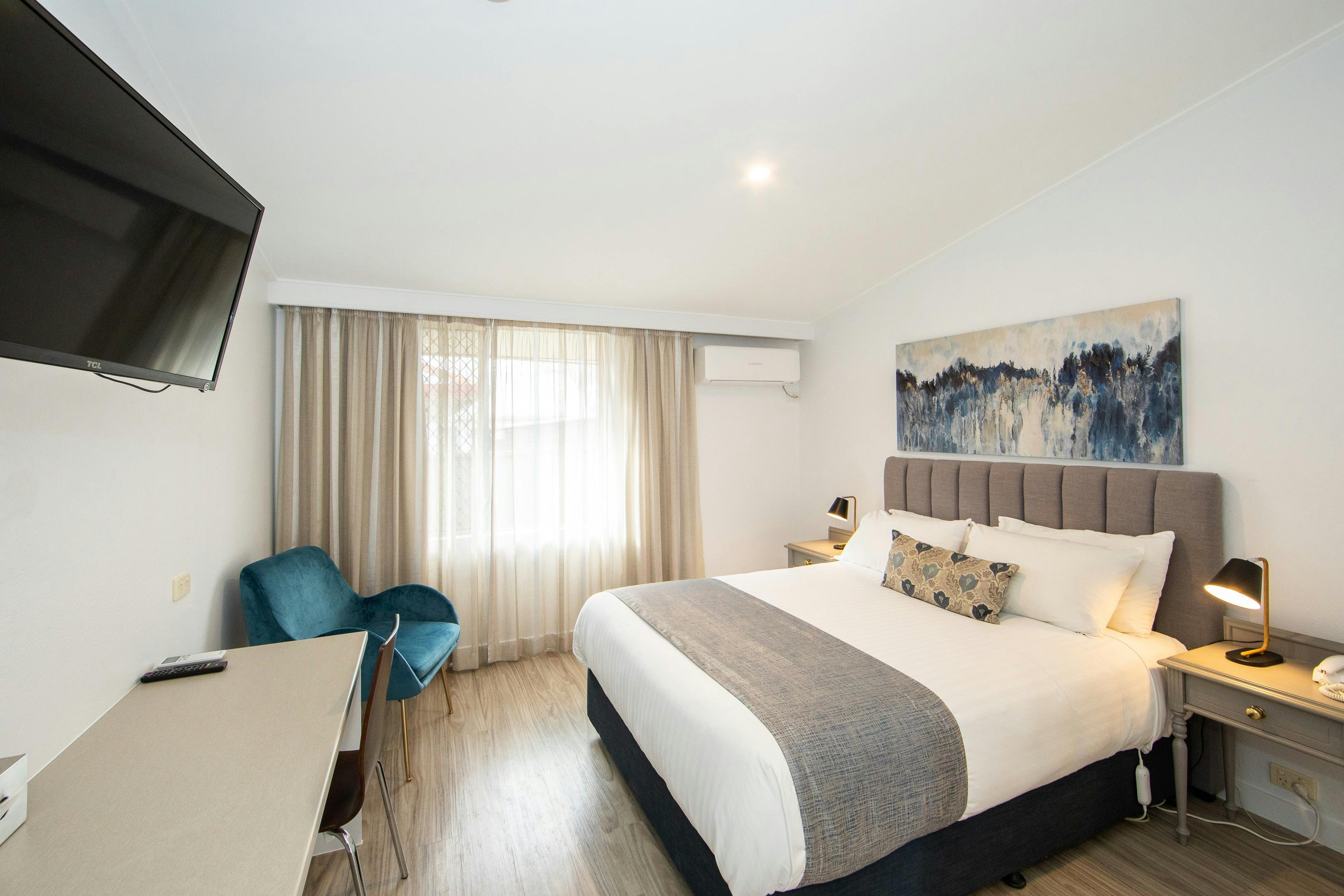 Queen Room