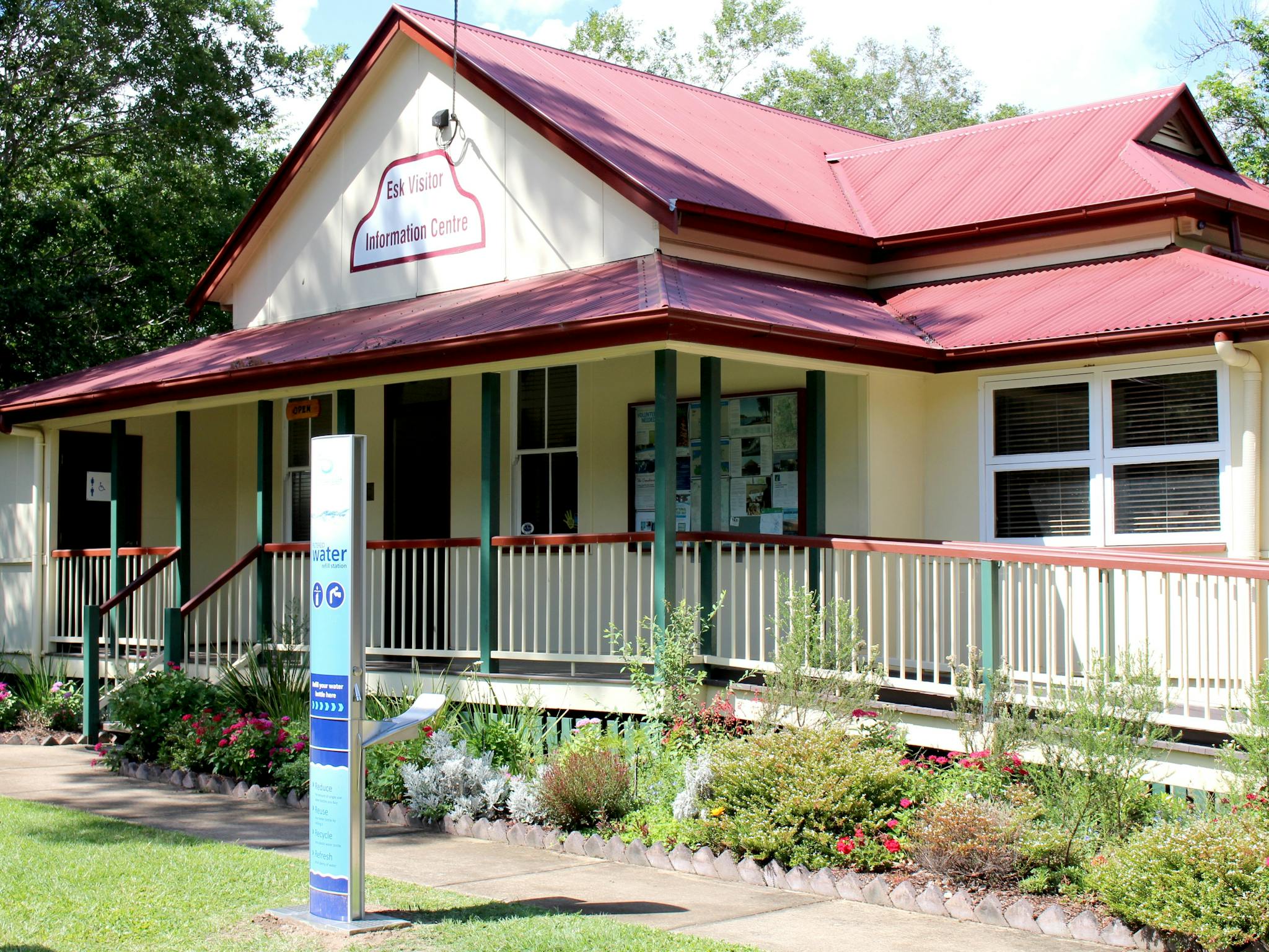 Esk Visitor Information Centre Information Queensland