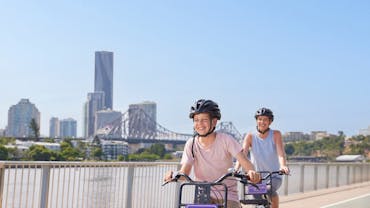 Family Riding Bikes at HSW Family Riding Bikes at HSW