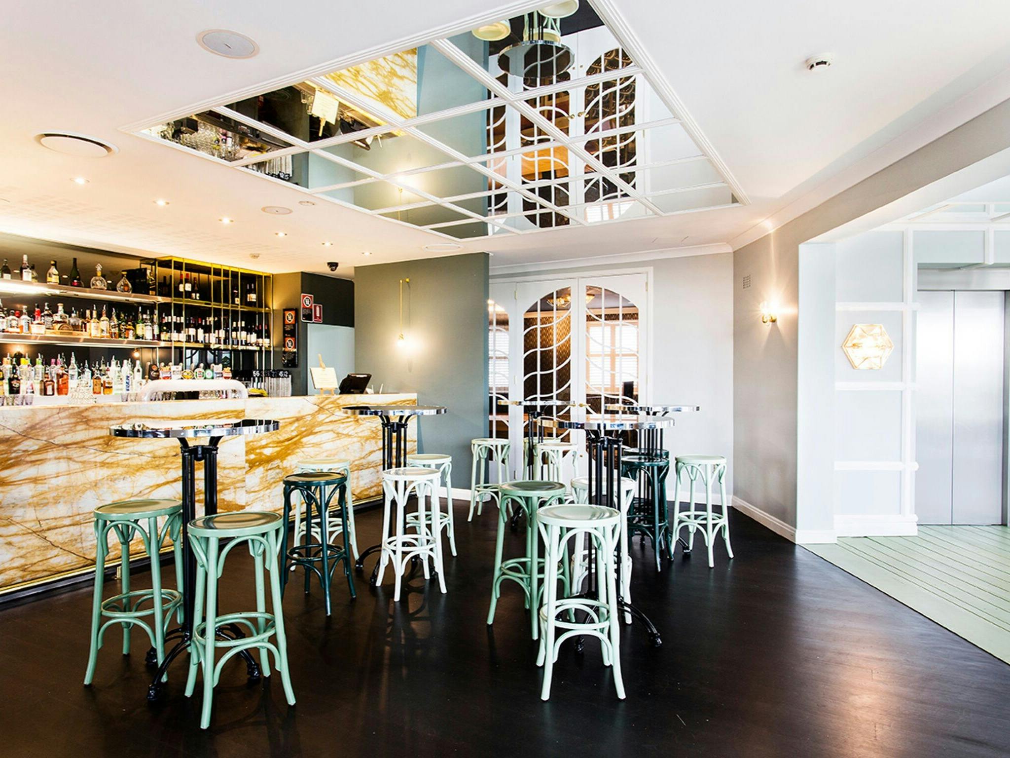Hunters Hill Hotel