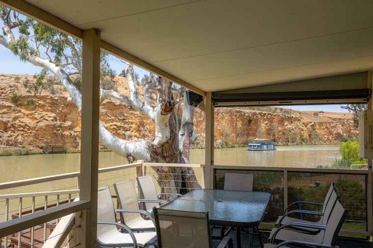 109 Rob Loxton Road Walker Flat -River Shack Rentals