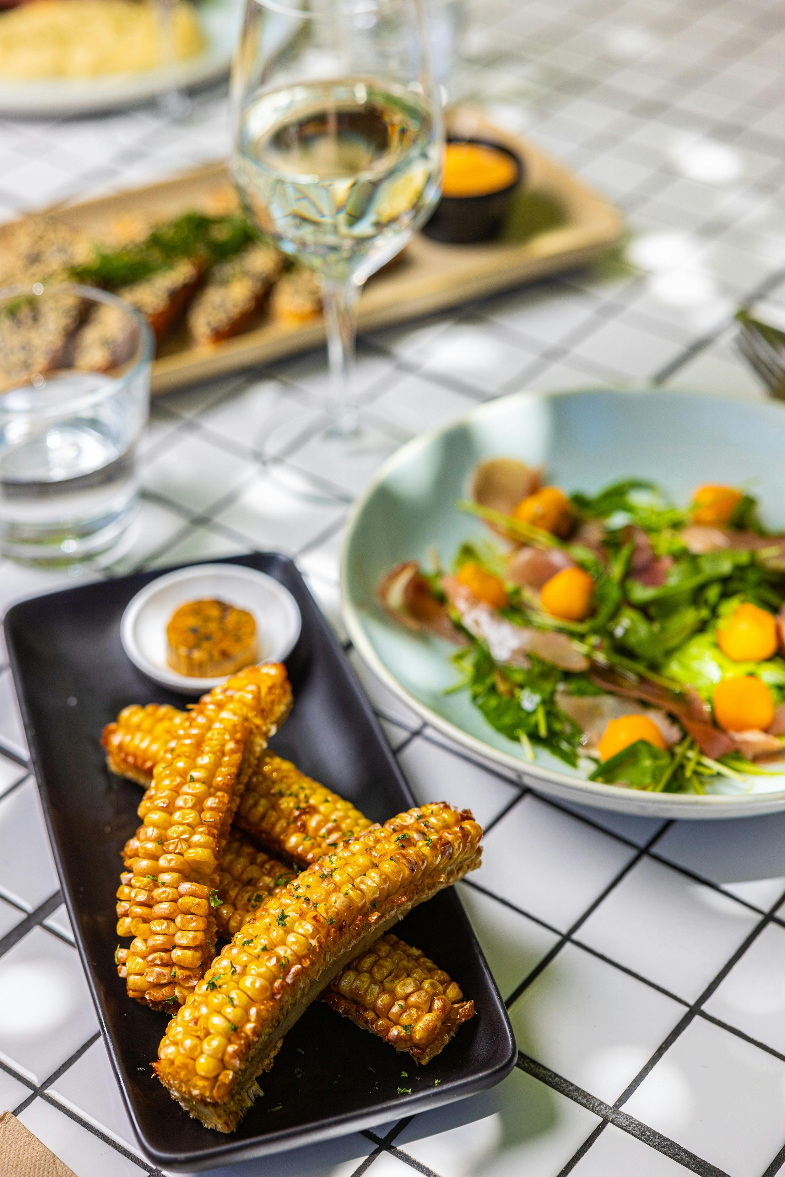 タムワース ビストロ コーンリブ ビアガーデン