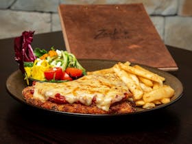 Zack’s Restaurant & Bar