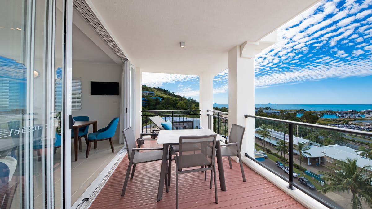 2 Bedroom Ocean View Apartment