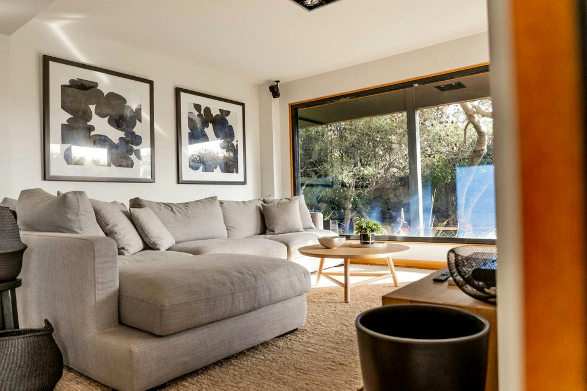 Oriole Bay of Fires Downstairs Living room