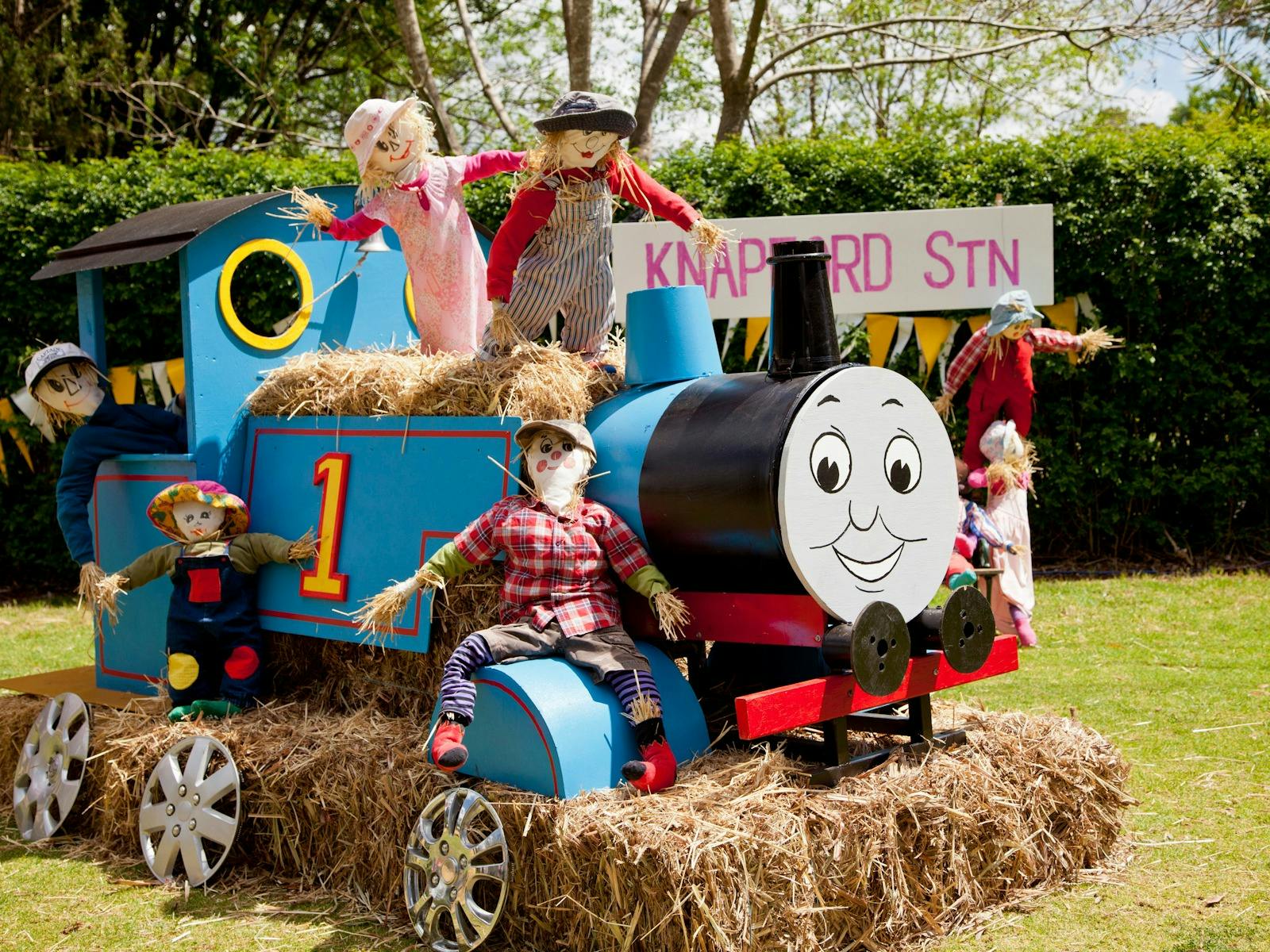 Tamborine Mountain Scarecrow Festival