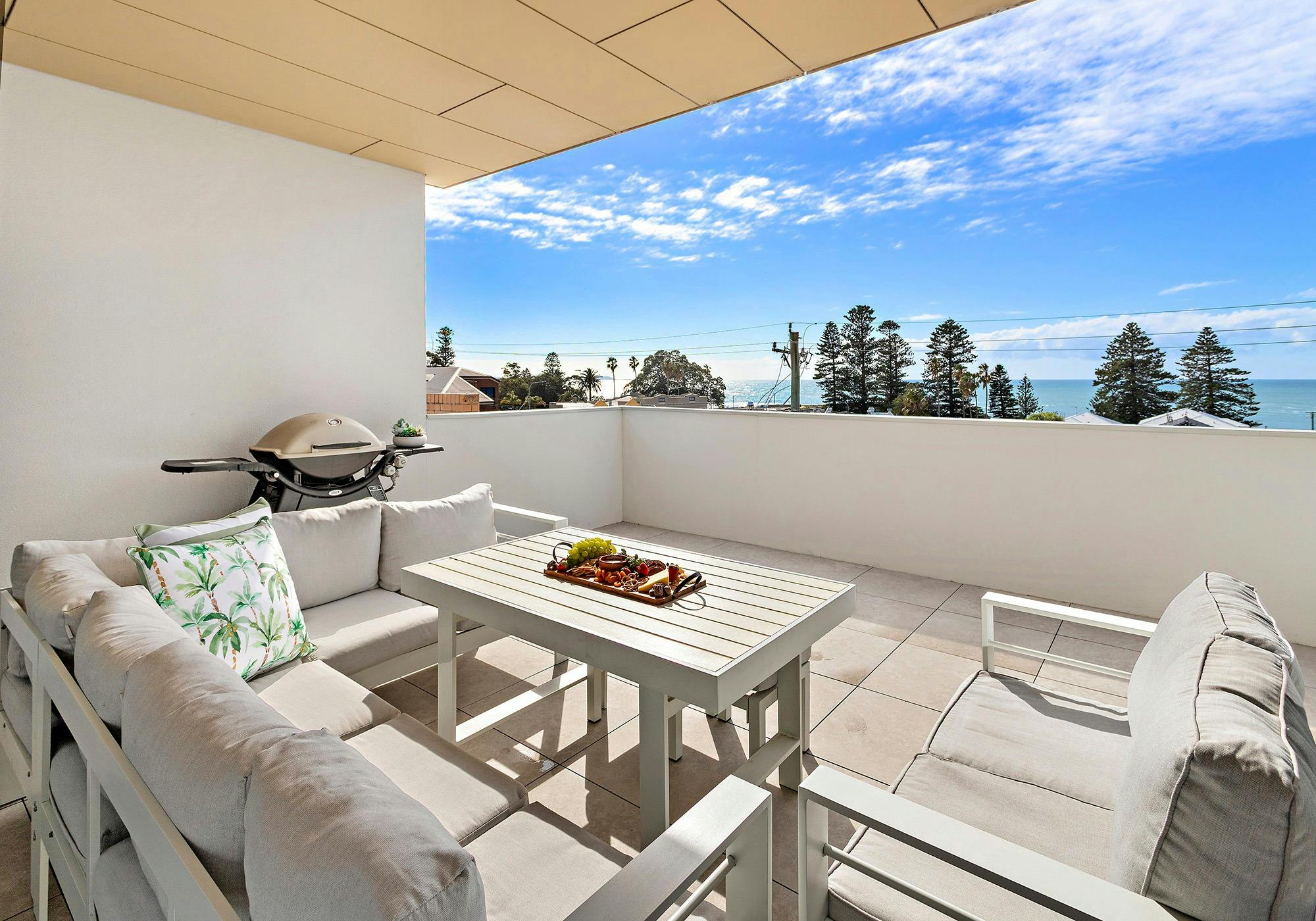 Shellharbour Seaview Luxury Escape