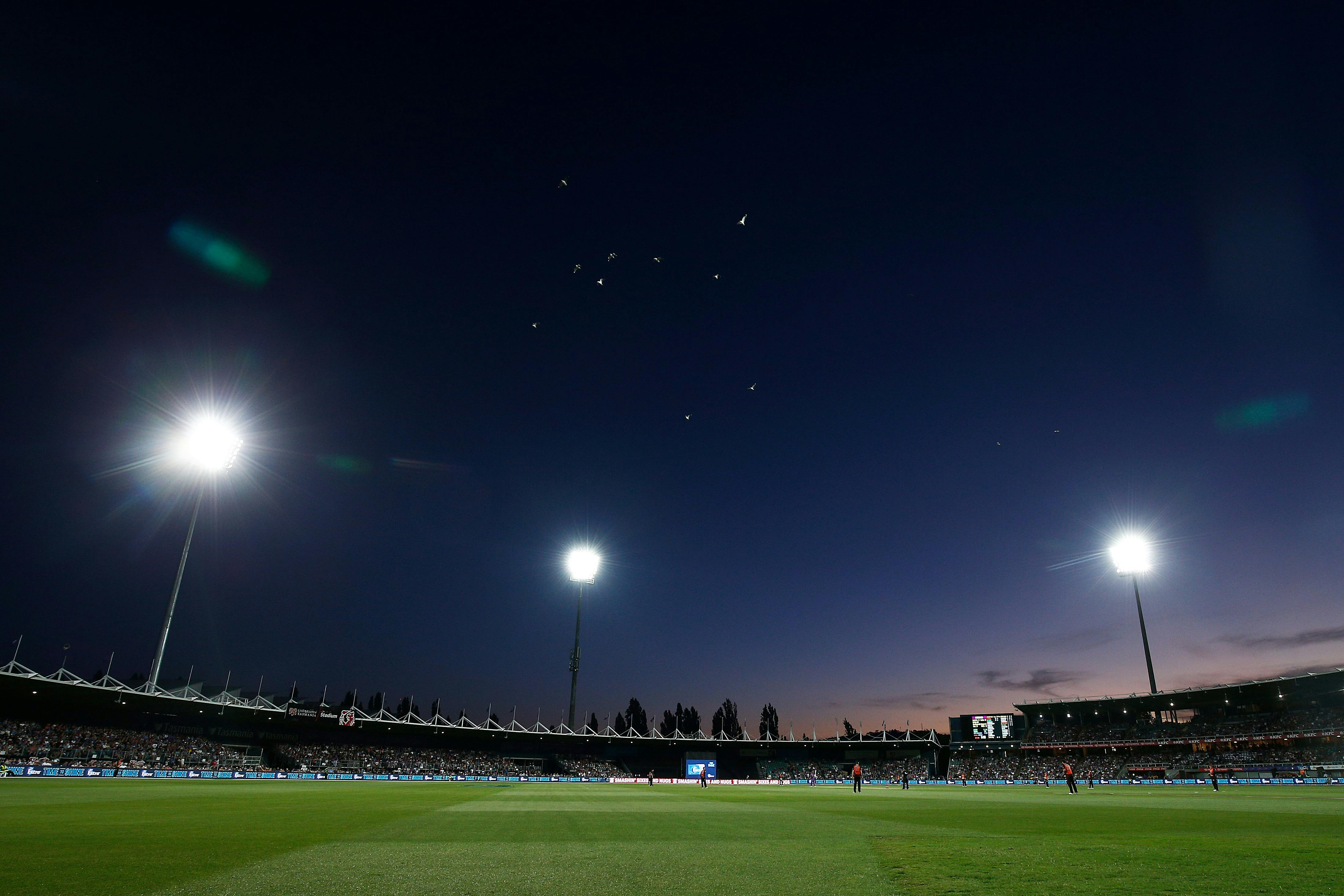 Night view of watching the Hurricanes at UTAS Stadium