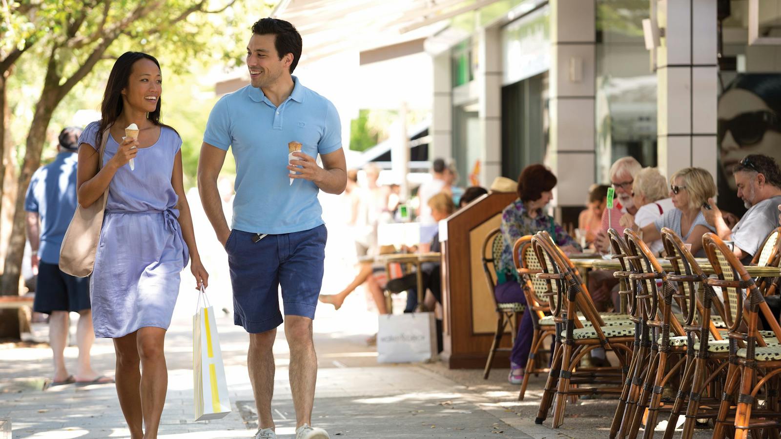 Hasting Street- Noosa