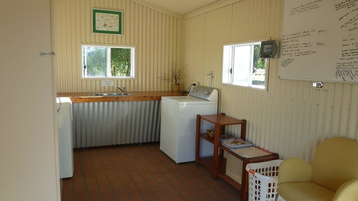Airy Laundry