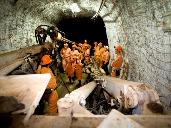 underground, mine tour, mount isa
