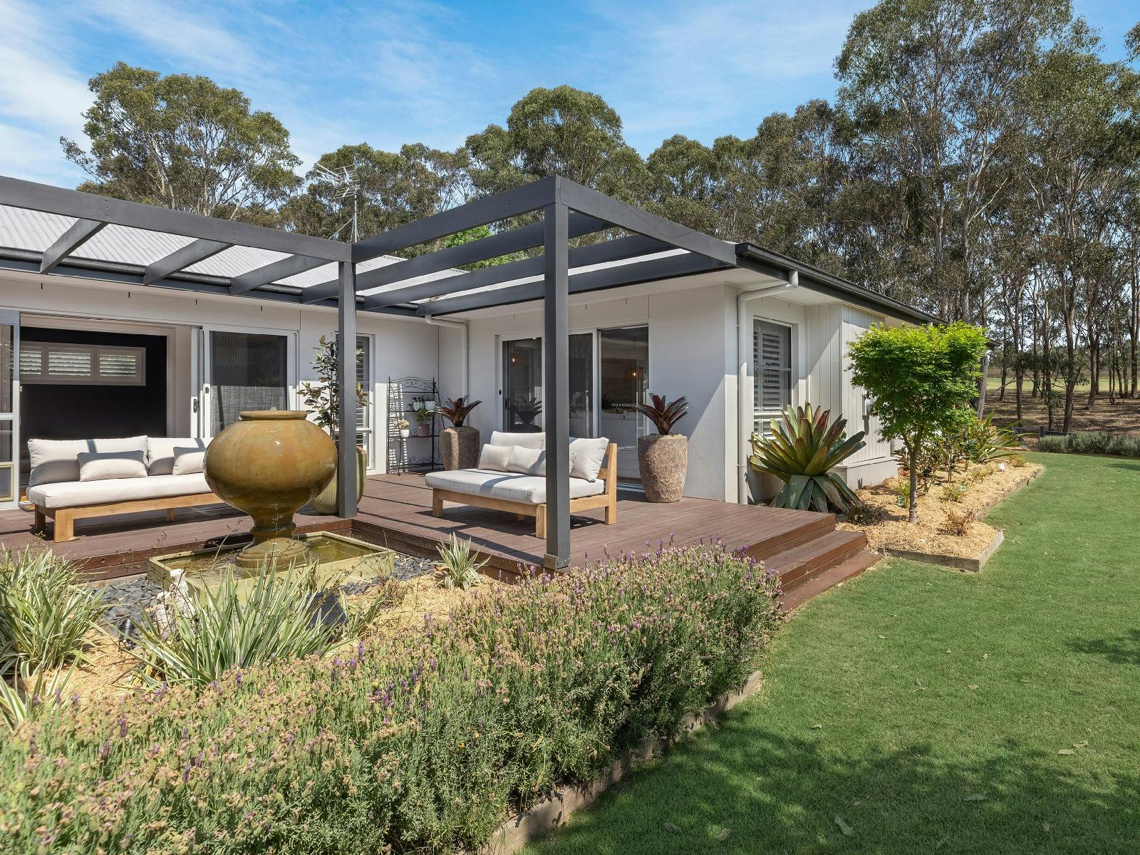 헌터 드리밍 야외 라운지 공간