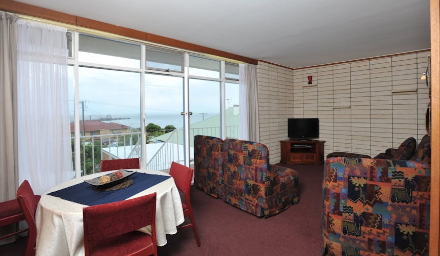 MATTHEW FLINDERS APARTMENT