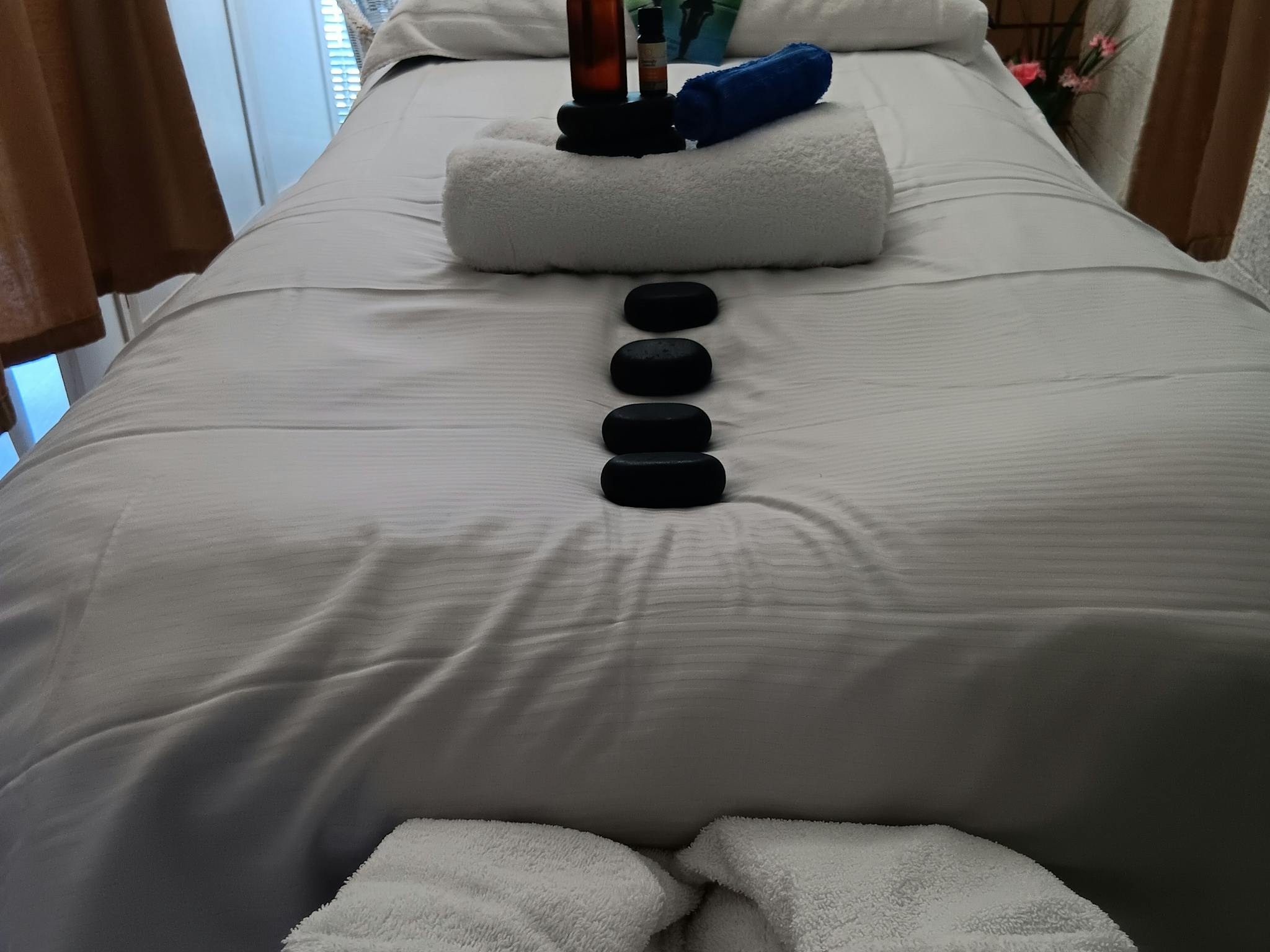 Elouera@ Somerset offers Remedial, Sports, Lymphatic, Oncolgy, Cupping, Hot Sone, Pregnancy. Facials Elouera@ Somerset offers Remedial, Sports, Lymphatic, Oncolgy, Cupping, Hot Sone, Pregnancy. Facials
