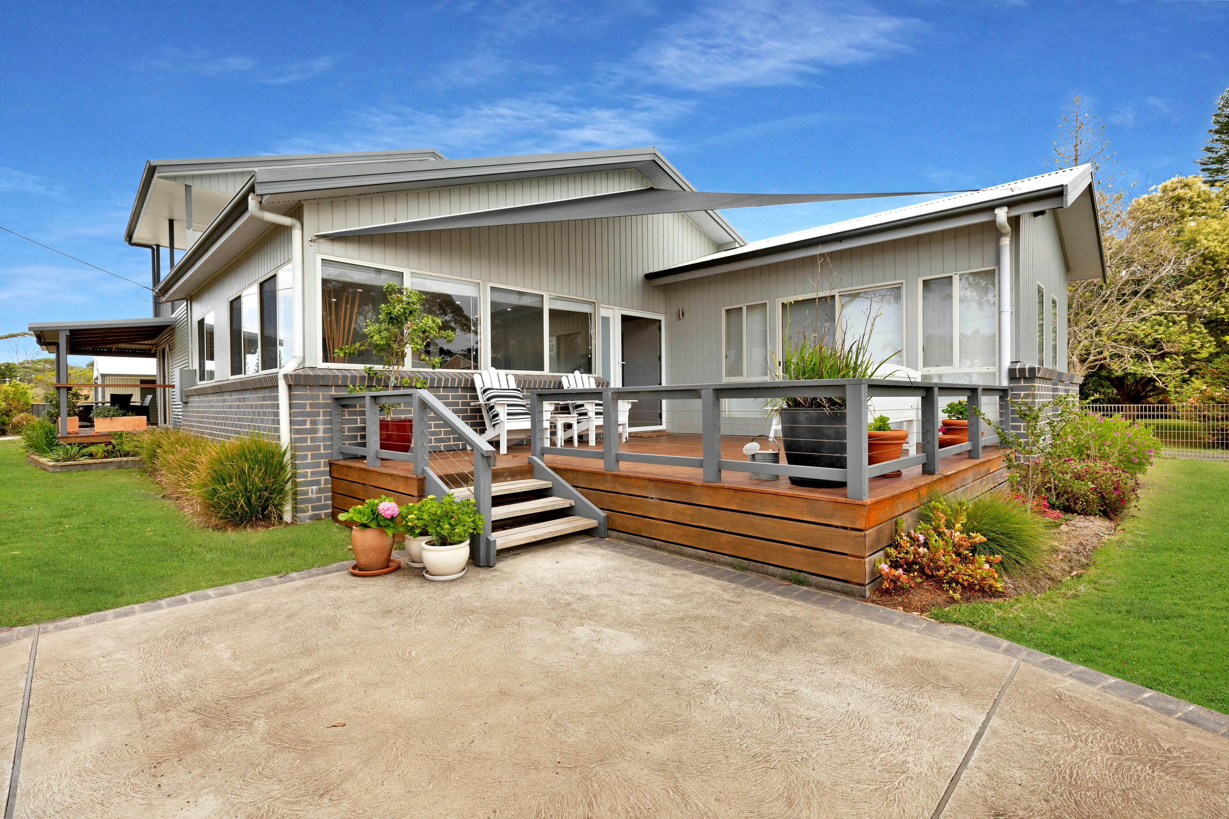 고래 노래 저비스 베이