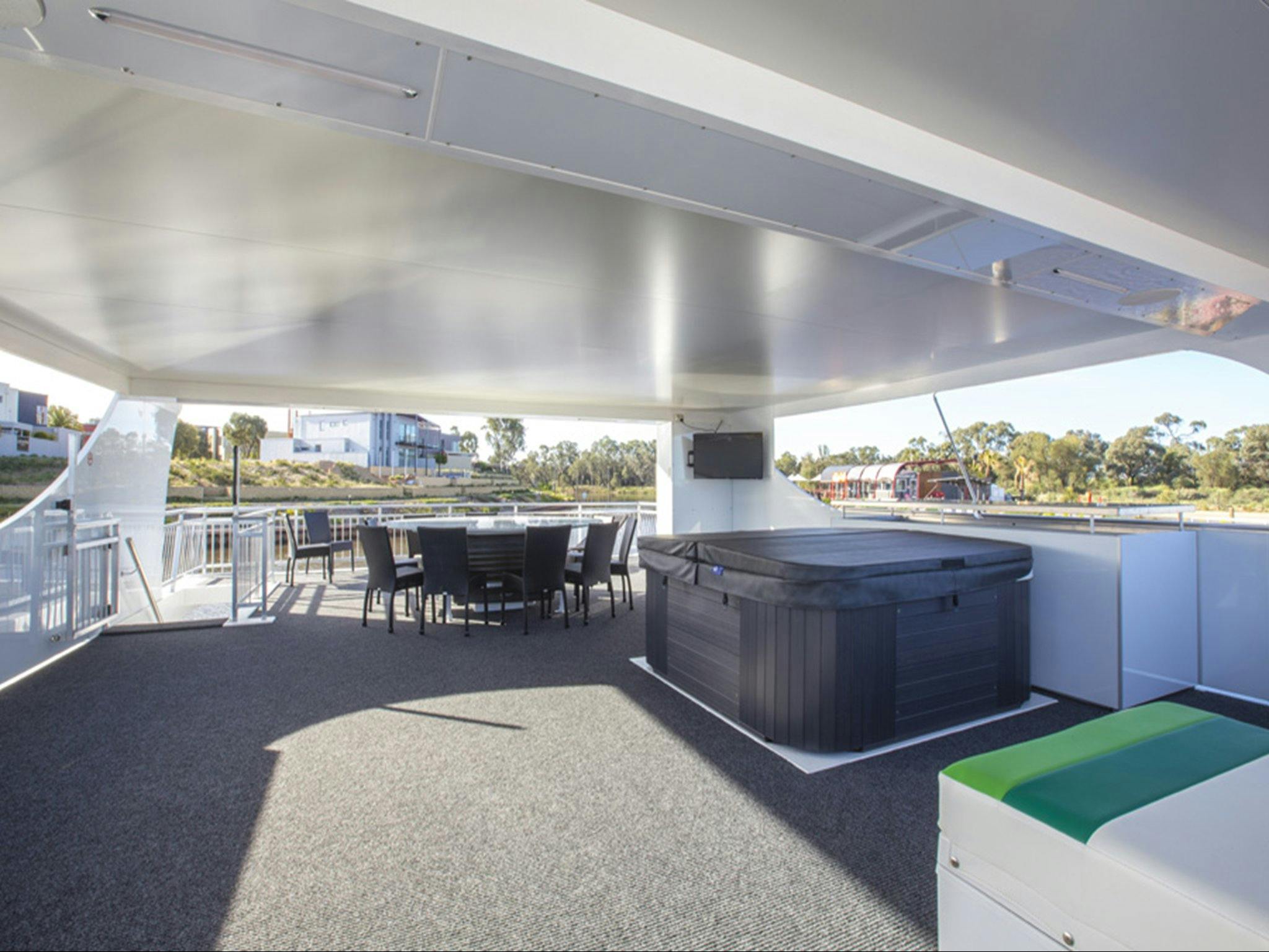 Ruby Luxury rooftop