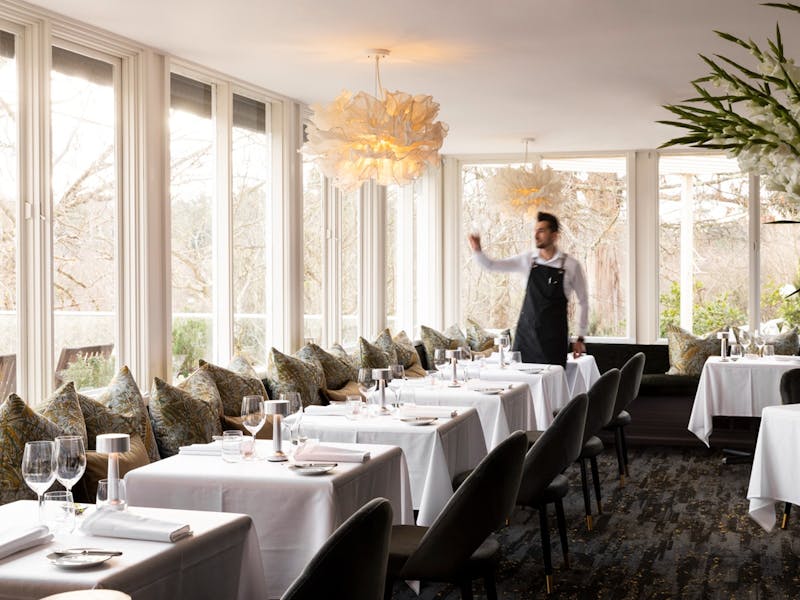 Lake House Restaurant