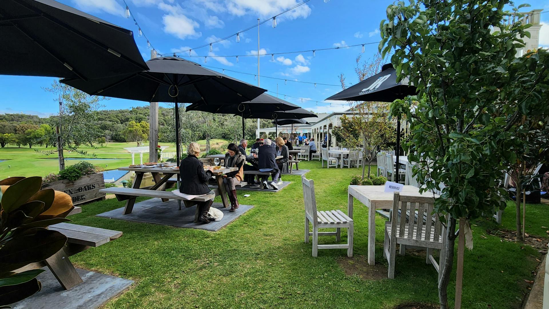Gab Hester Winery restaurants, cafes and more β Visit Mornington Peninsula.