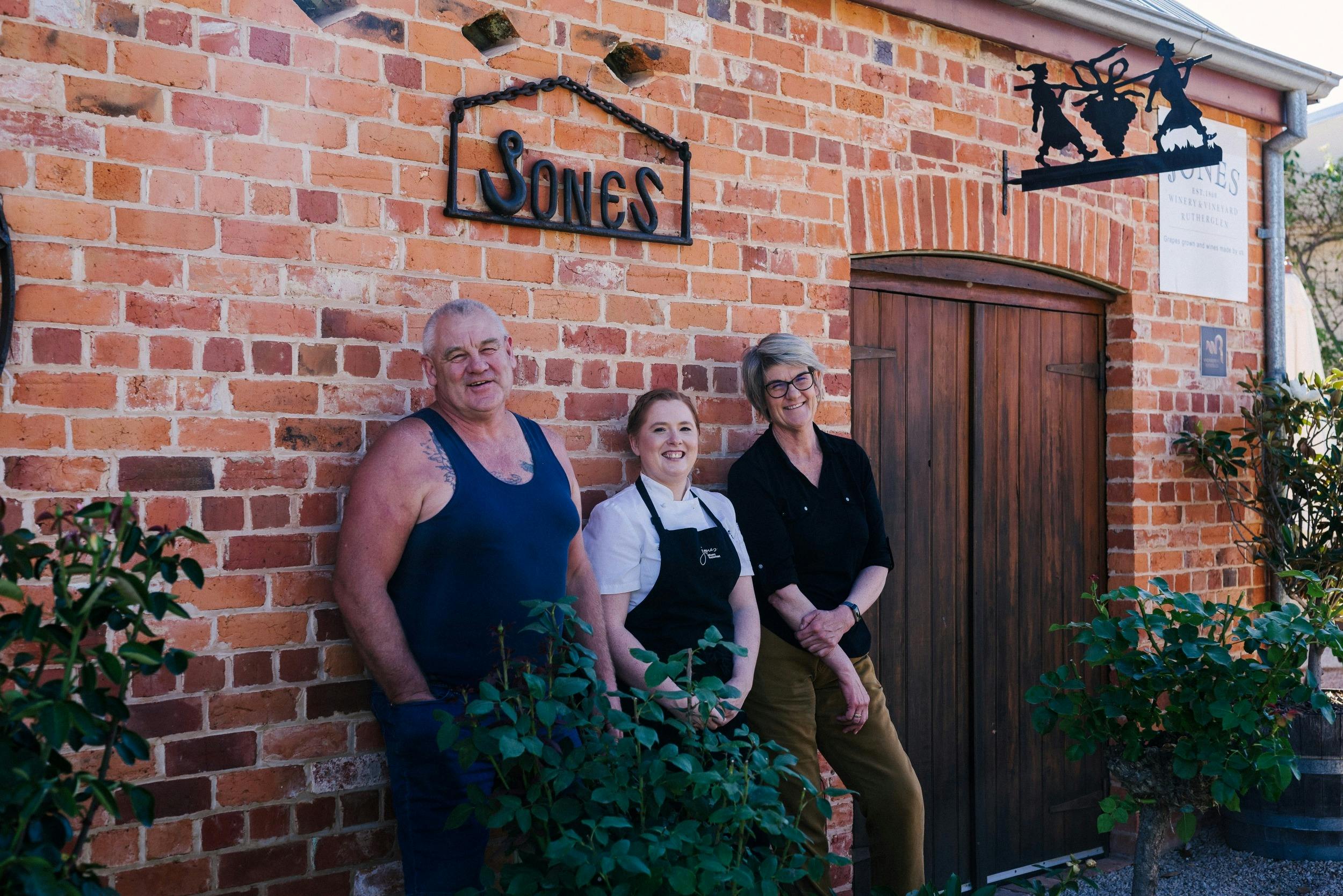 Jones Winery, Vineyard and Restaurant