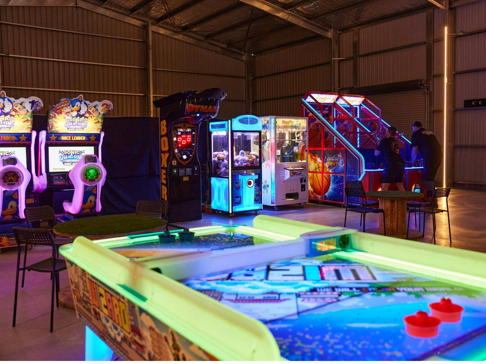 Empty Barcade
