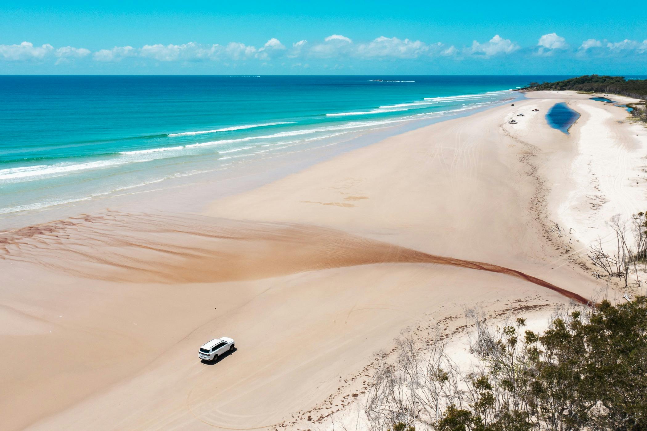 4WD Beach Driving
