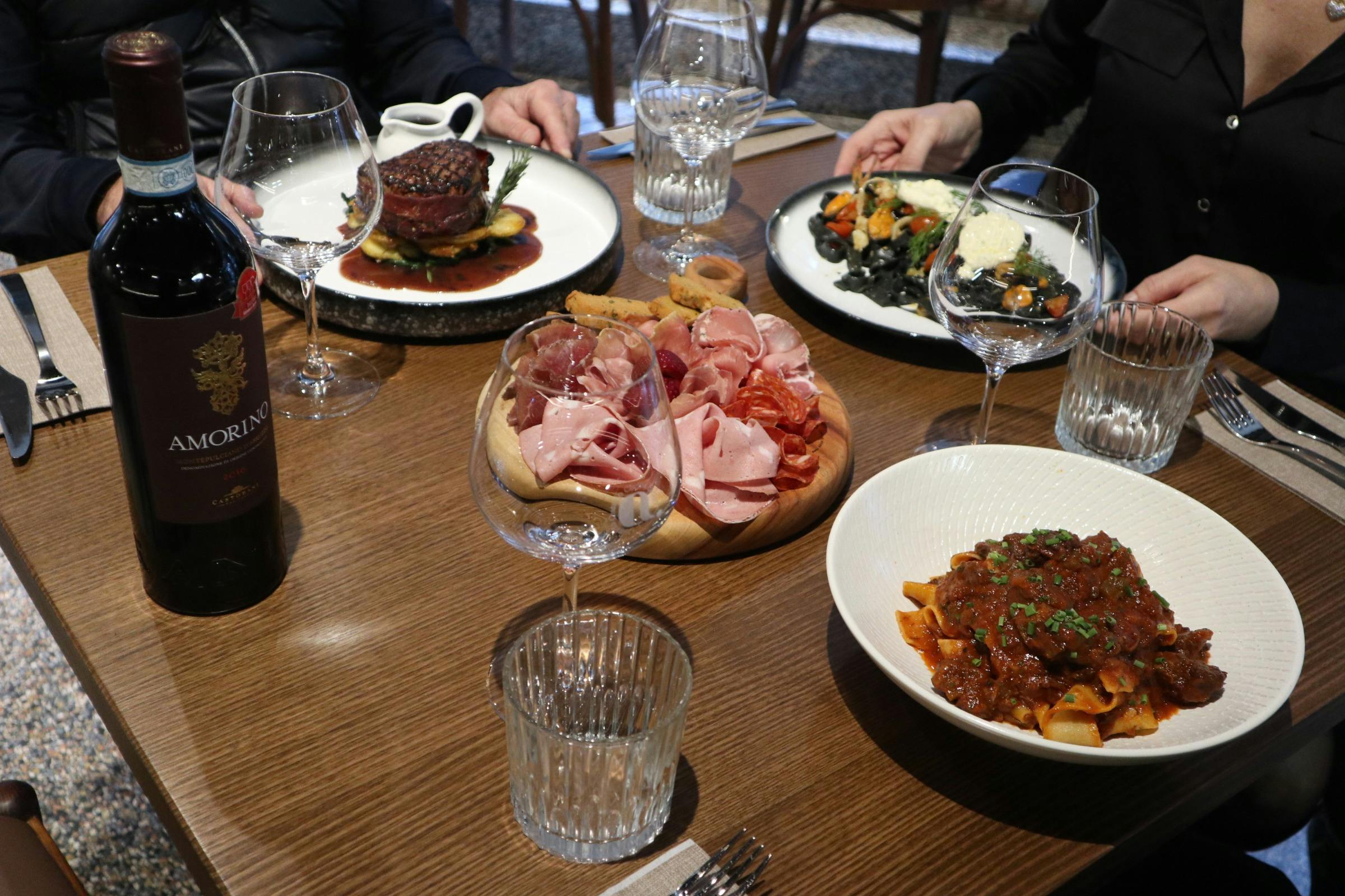 Quando Quando Cucina Bar