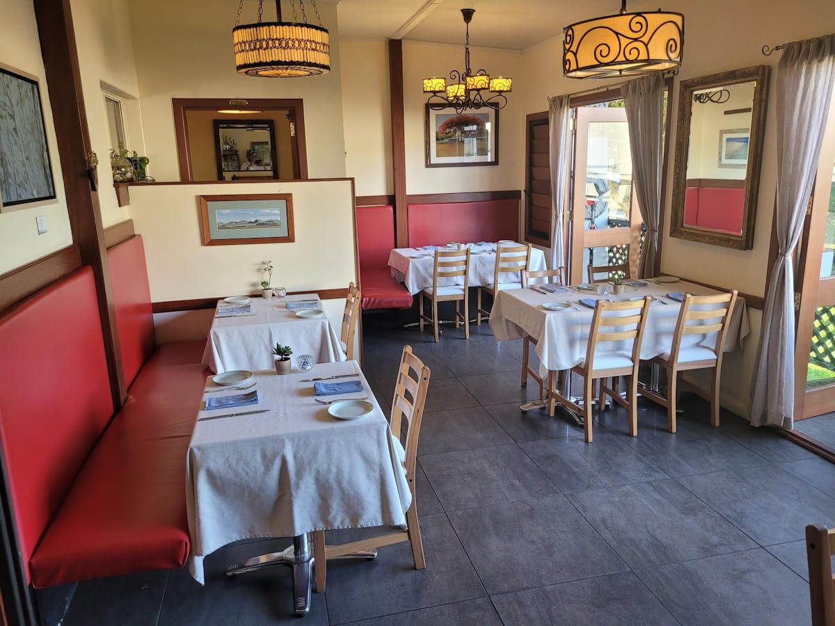 Open dinning to manacured garden