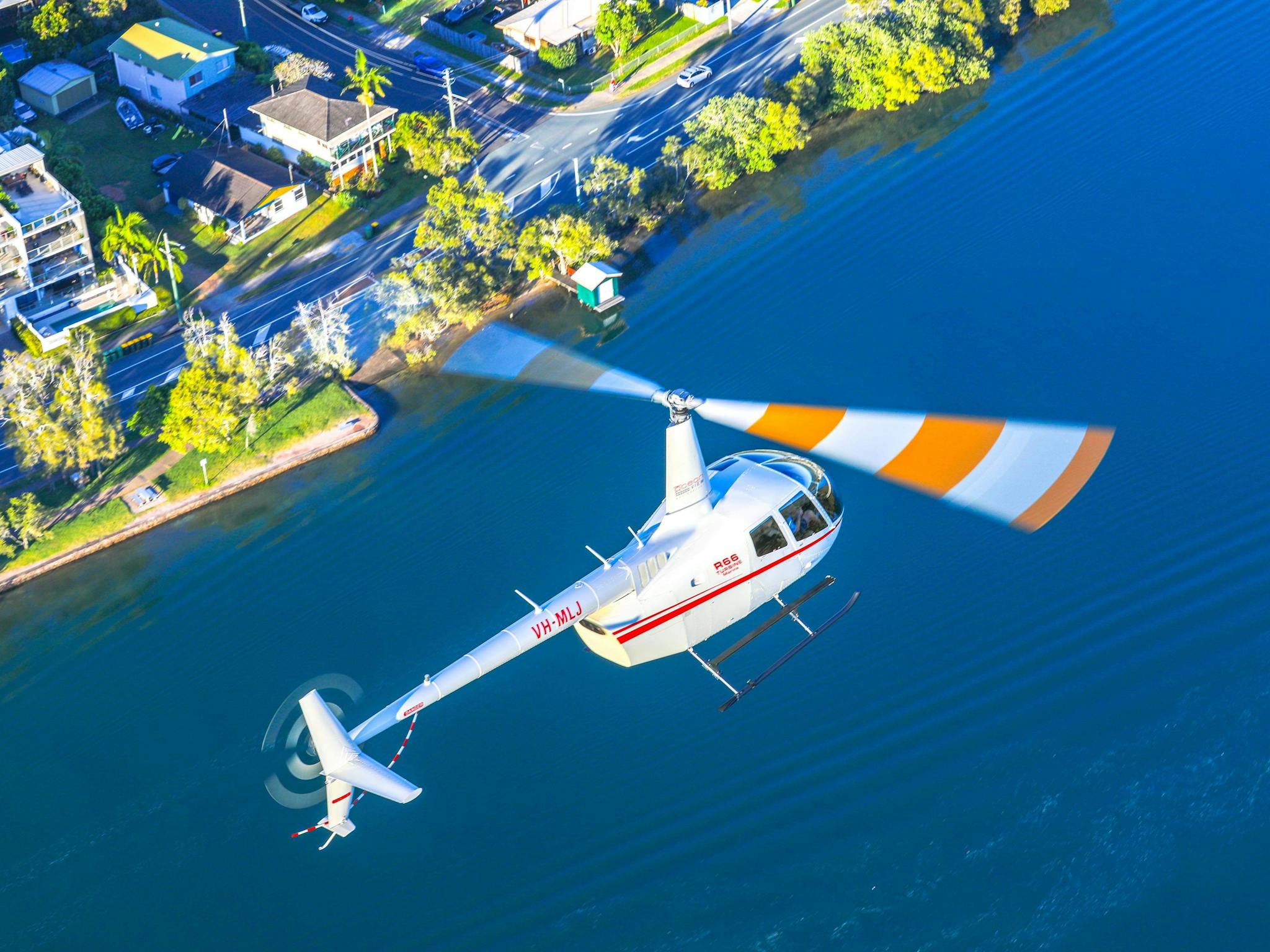 Discover the Sunshine Coast’s famous golden beaches from above. In this 18 minute helicopter flight, Discover the Sunshine Coast’s famous golden beaches from above. In this 18 minute helicopter flight,