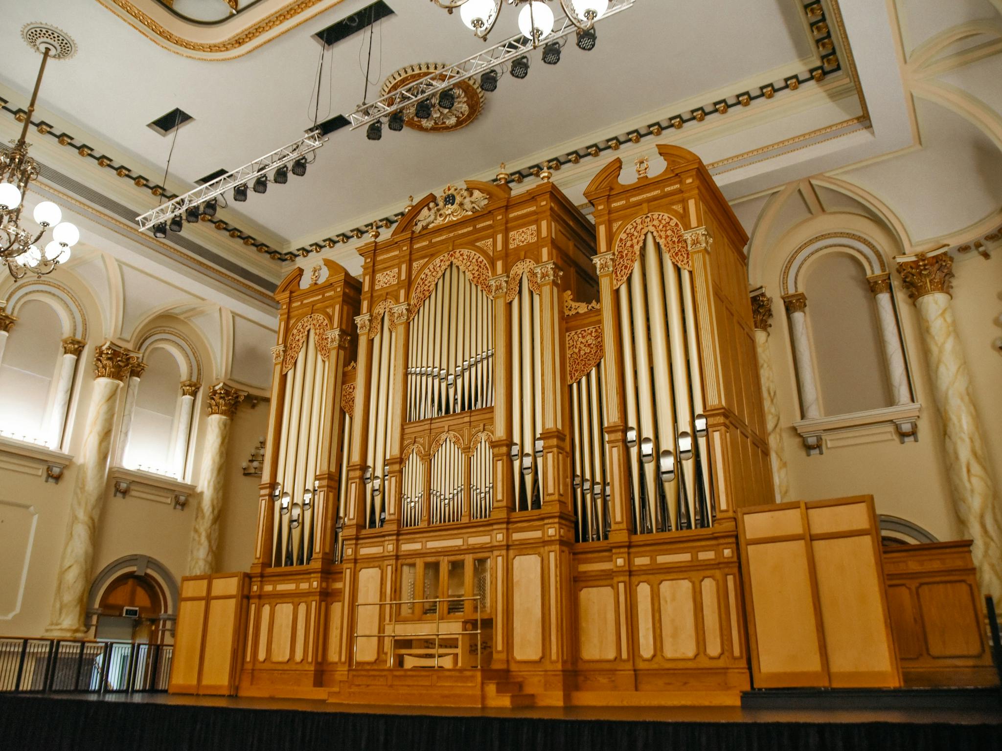 Adelaide Town Hall Slider Image 3