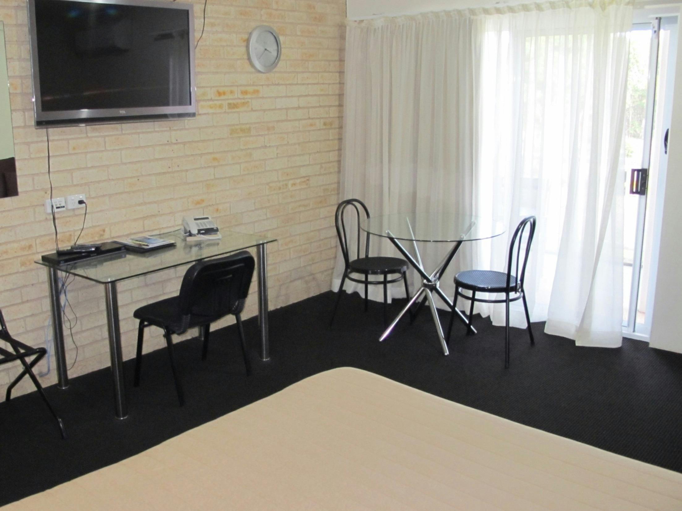 Aston Hill Motor Lodge Port Macquarie Visitnswcom - 
