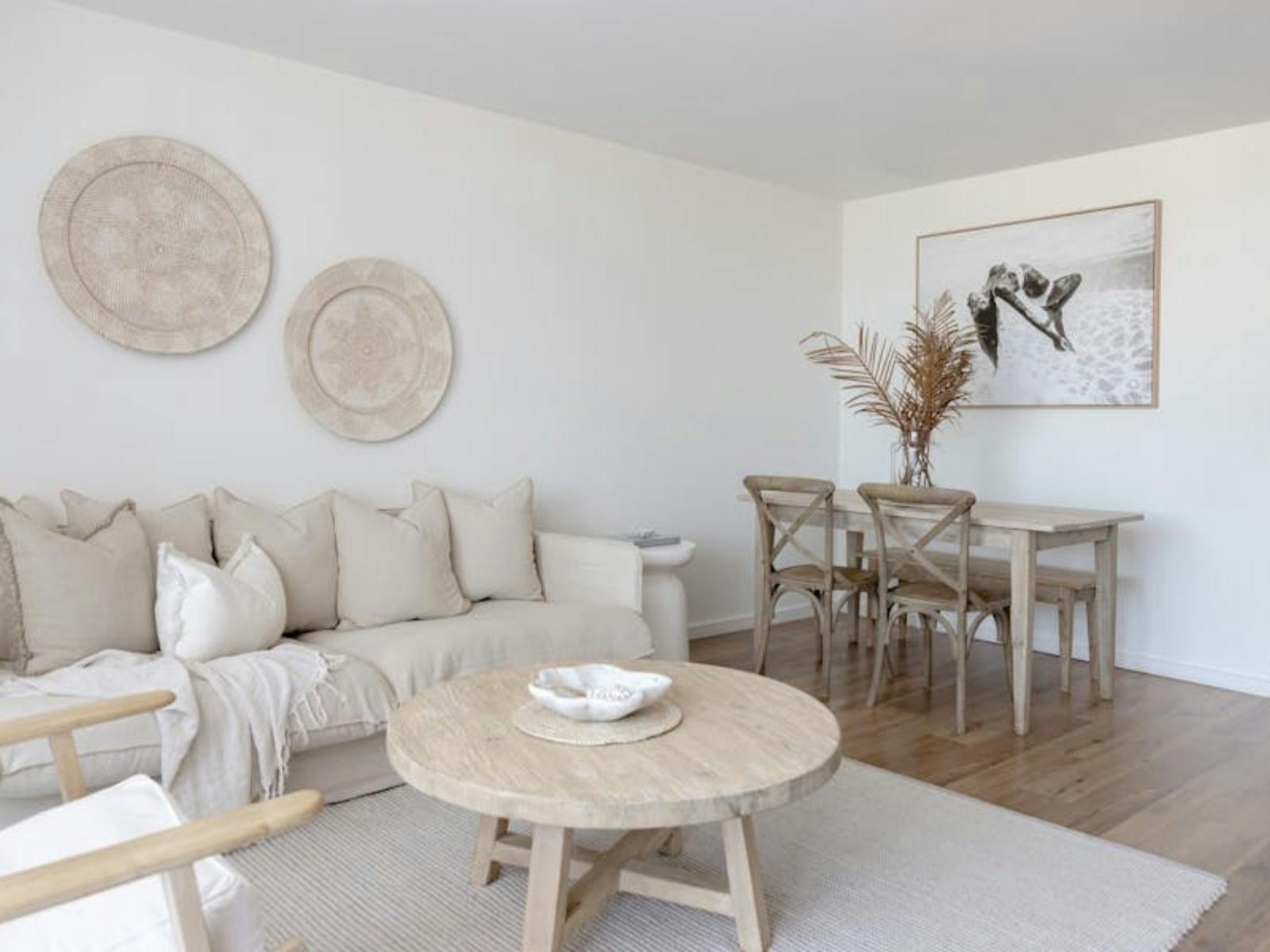 lounge room
