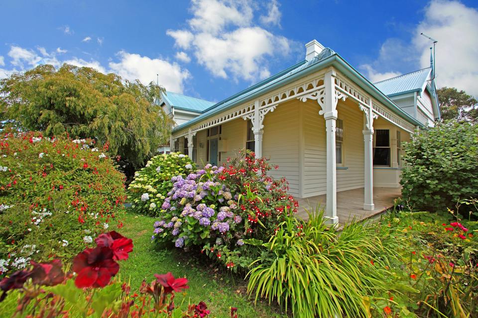 Estowen House photo