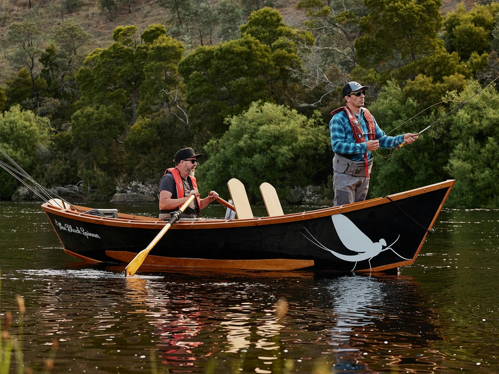 Guided fly fishing tours in a Drifft Boat – Tasmania