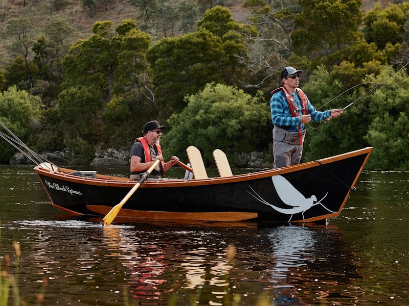 Guided fly fishing tours in a Drifft Boat – Tasmania