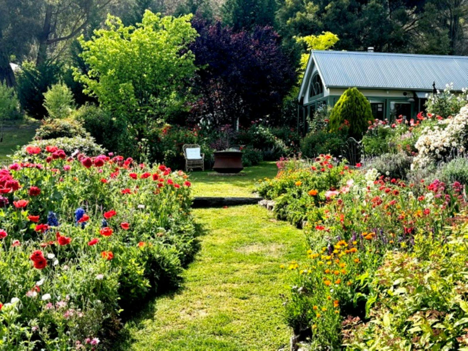 SHOP: Artisan & plant stalls EAT: Delicious morning & afternoon teas plus sausage sizzle