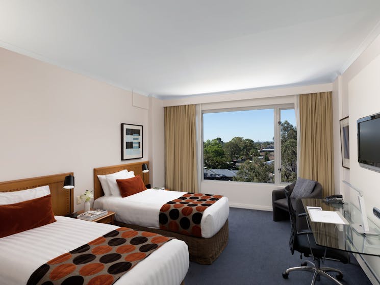 Rydges Bankstown guest room