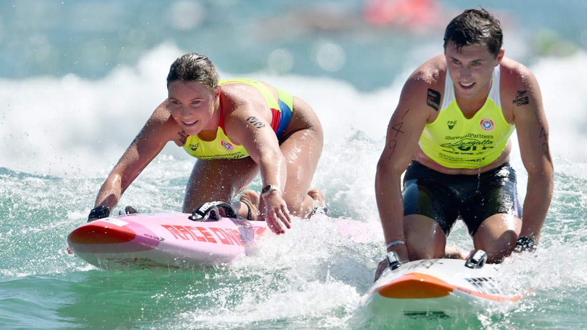 2024 Short Course winner Piper Harrison catches a wave