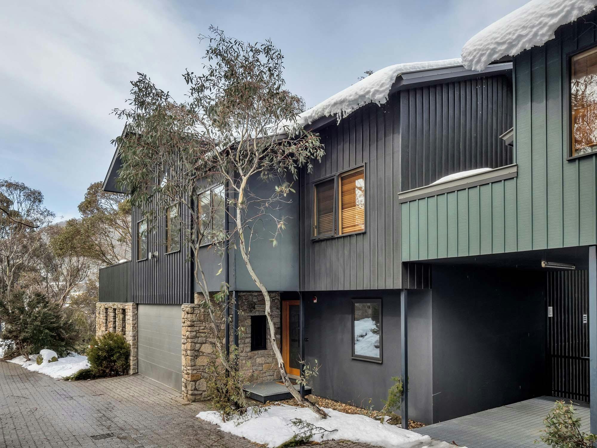 Ski In Ski Out Chalets Thredbo