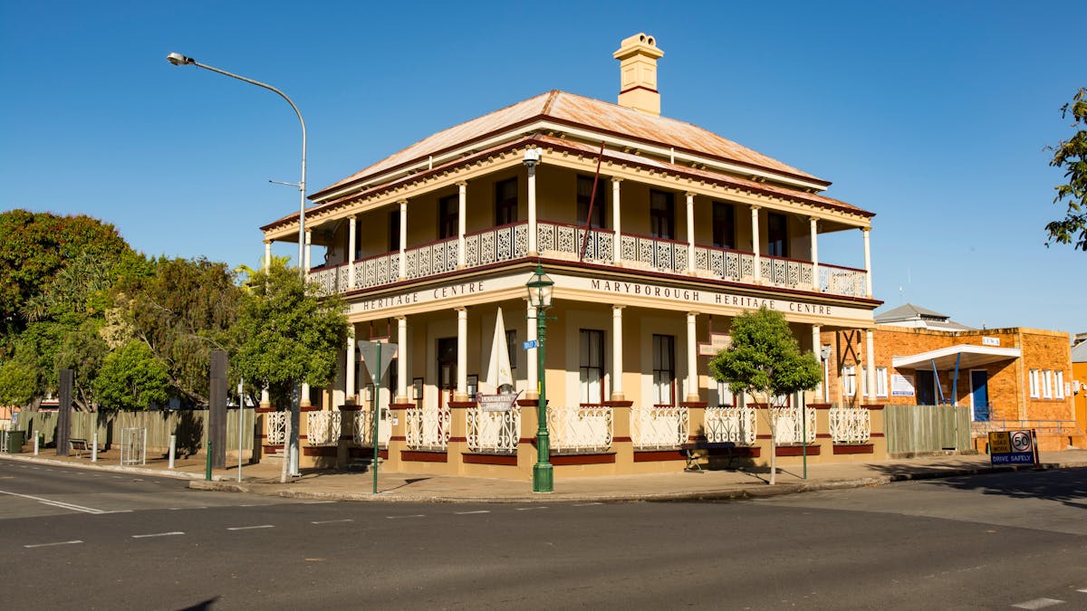 photo showing Maryborough Family Heritage Institute two story colonial style building photo showing Maryborough Family Heritage Institute two story colonial style building