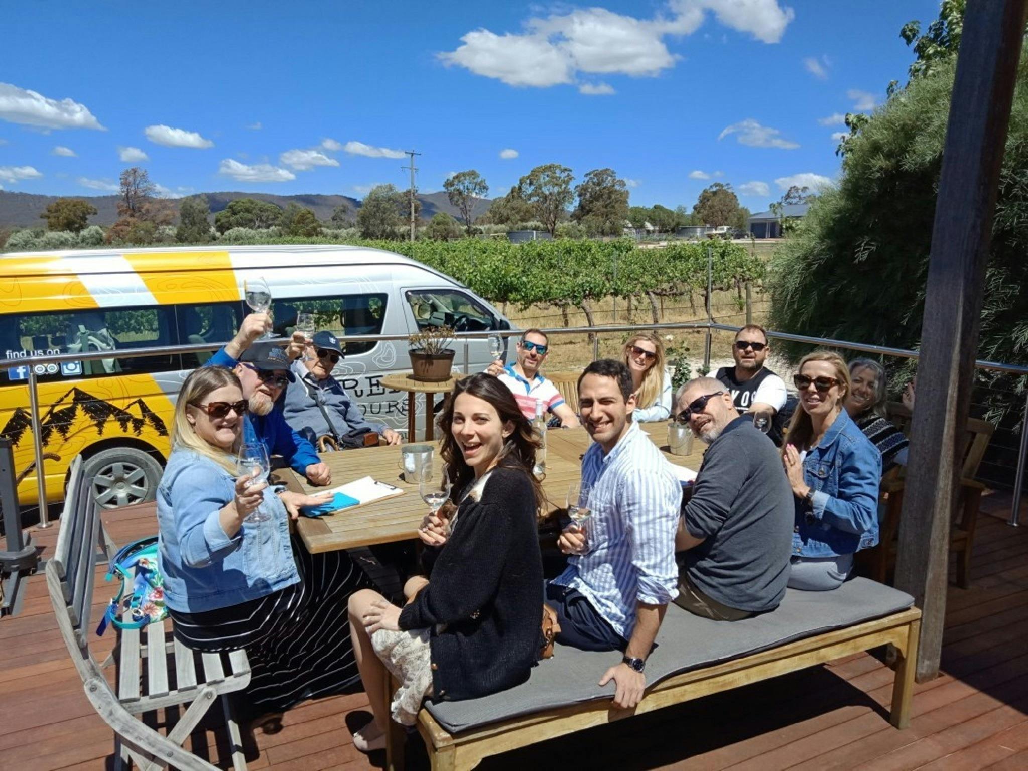 Lunch with a view over the Mudgee hilss