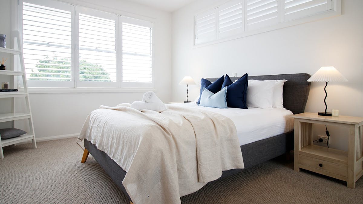 Four bedroom home in Palm Beach - Second bedroom