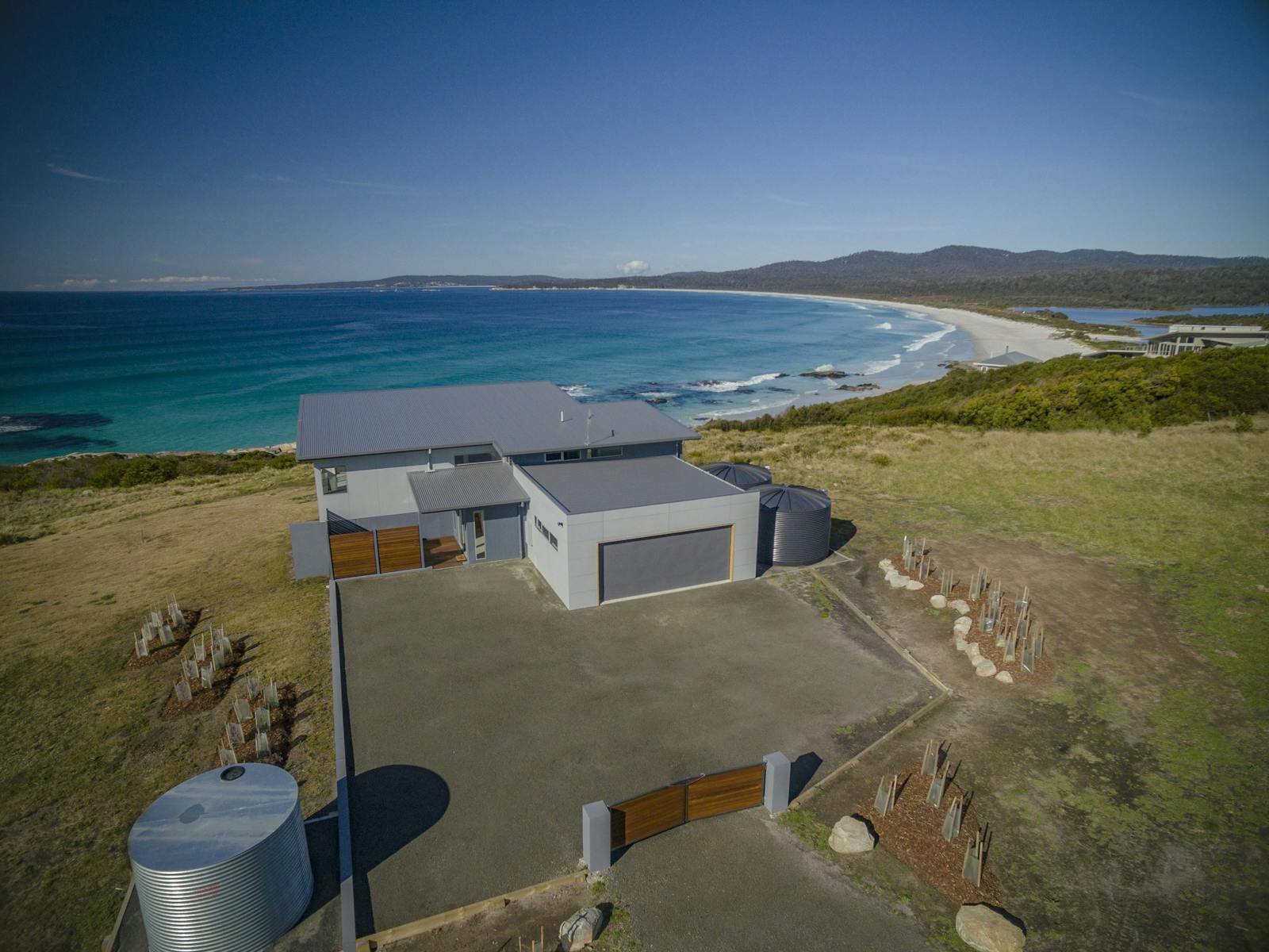 Tranquility Bay of Fires location and views
