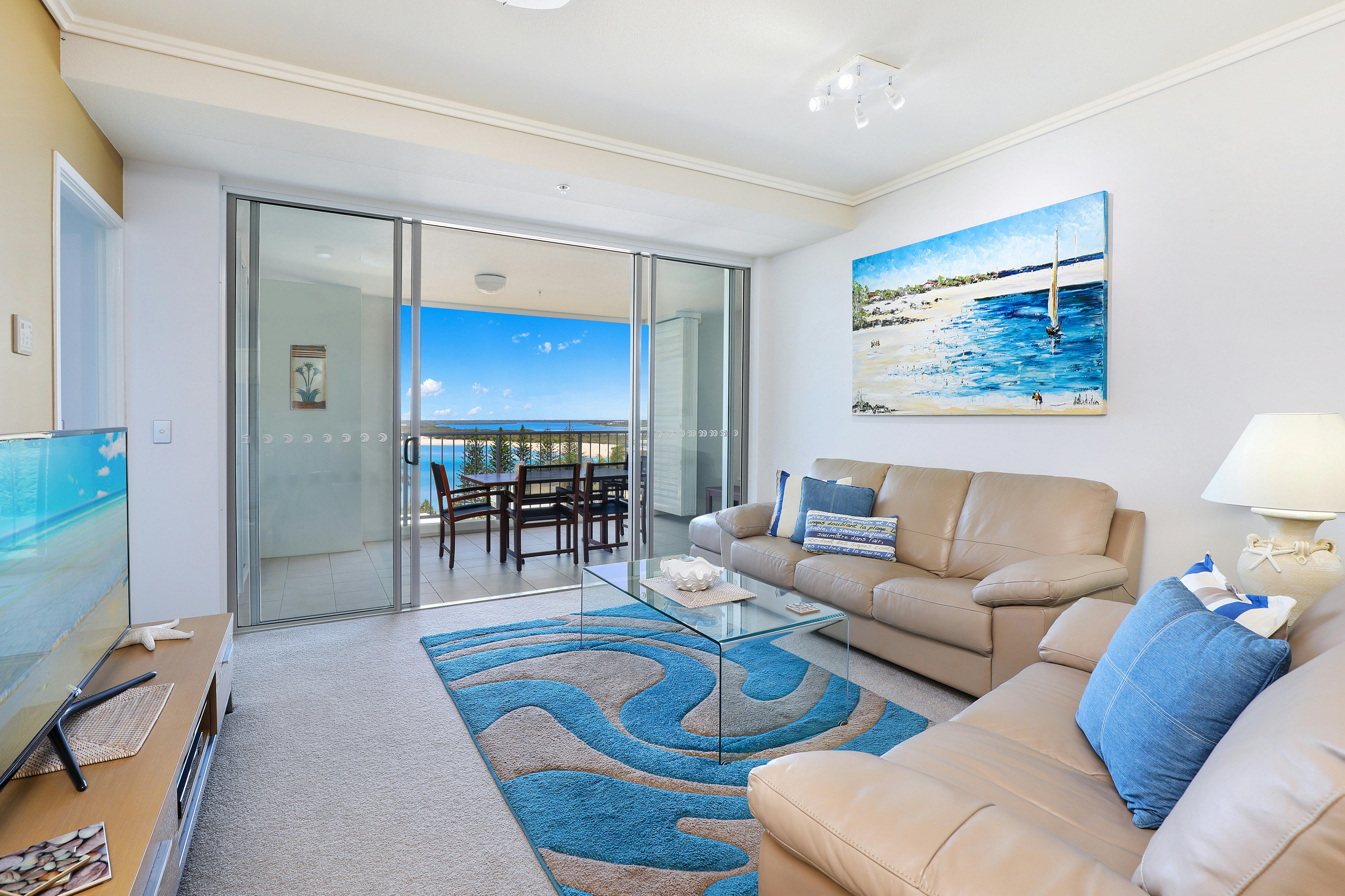 2 Bedroom  Water View with a king bed in the master bedroom and 2 singles in the second bedroom.
