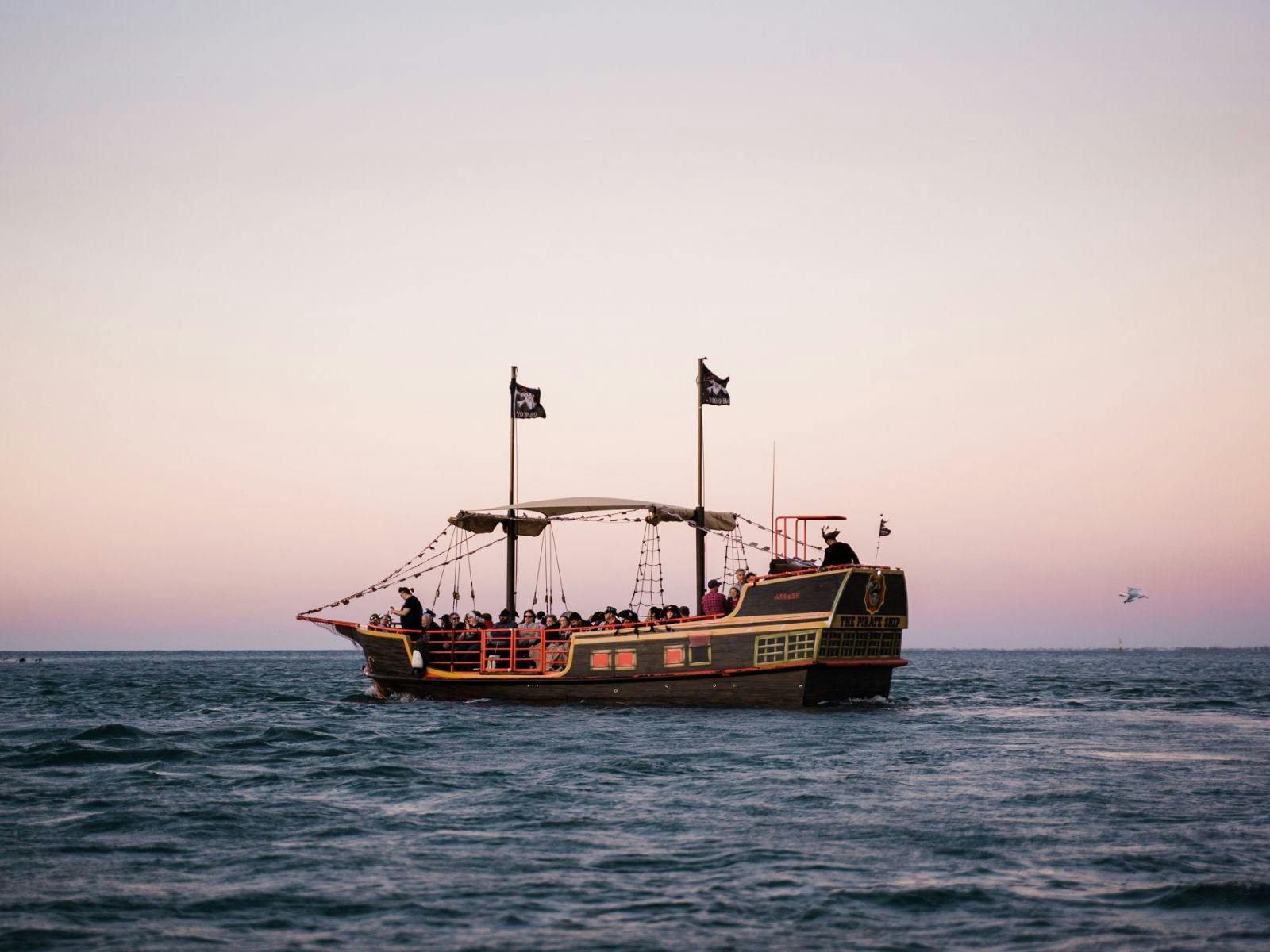 Pirate Ship Mandurah Sunset cruise