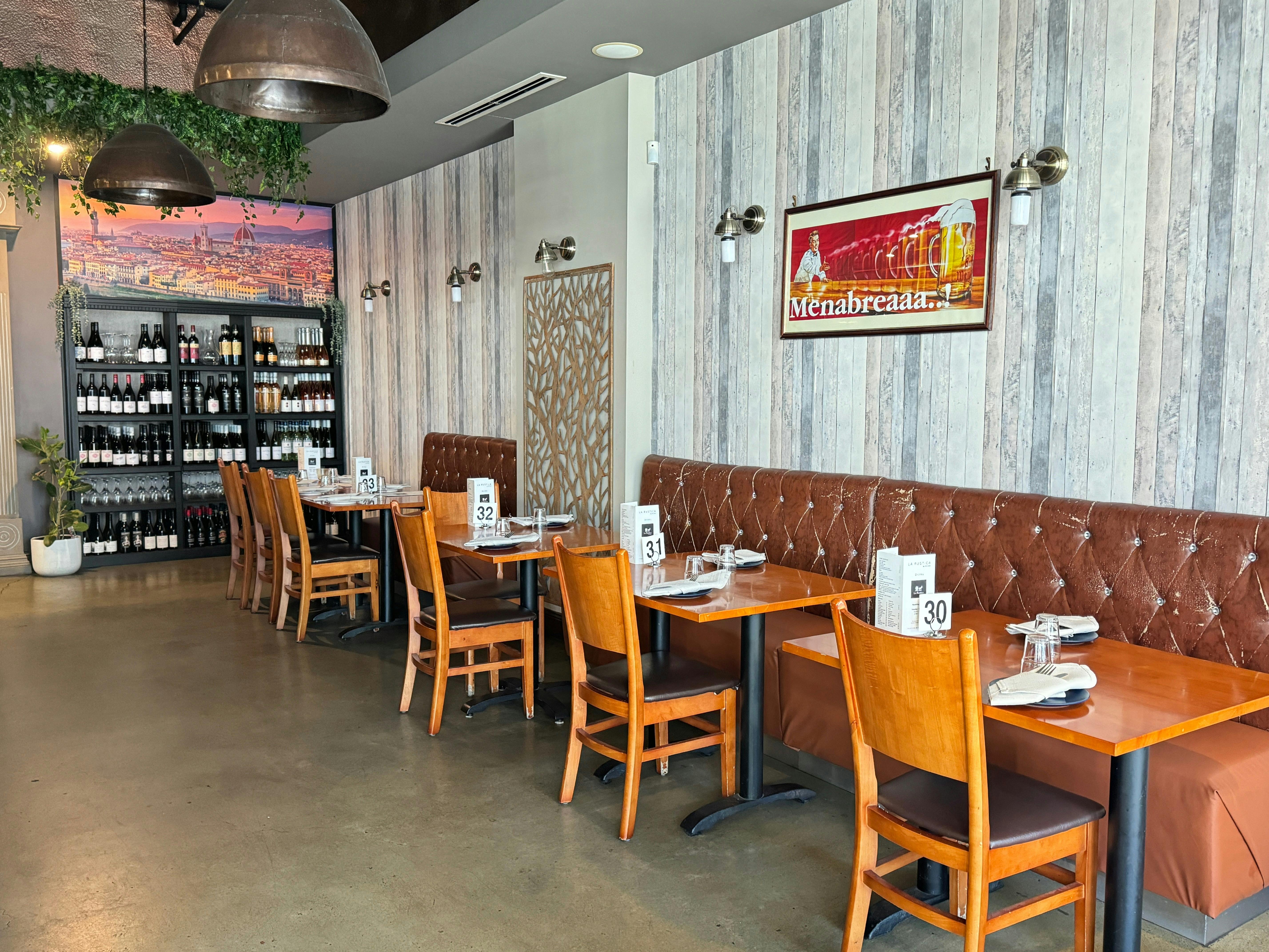 La Rustica by the lake