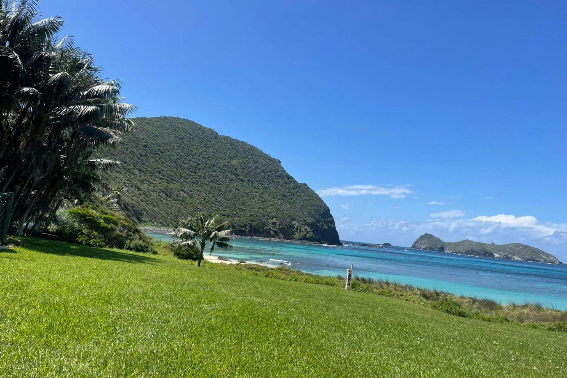 豪勳爵島