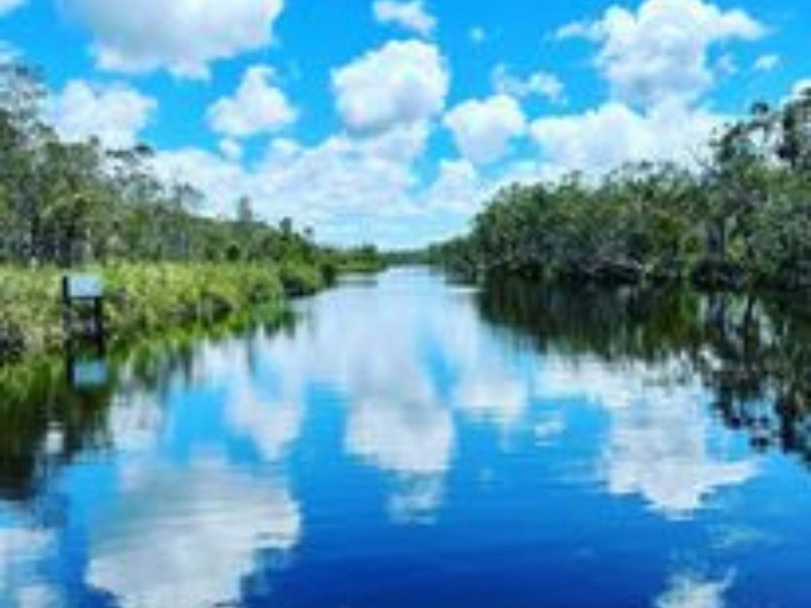 Floating down the Lake of Mirrors